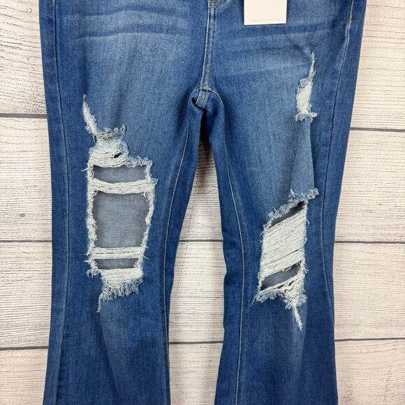 Cello Juniors High Rise Distressed Skinny Flare Boho Rodeo Jeans Size 11 - Picture 10 of 11